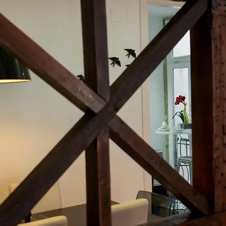 Fanqueiros 204 - Old Town Apartman *